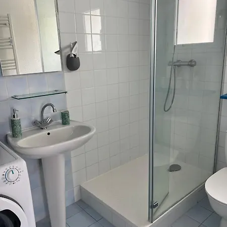 Дом отдыха Charmante Maison Sur 100 M De La Ла-Транш-сюр-Мер