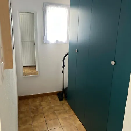 Charmante Maison Sur 100 M De La Дом отдыха *